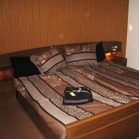 Froschloch * Lutzkampen