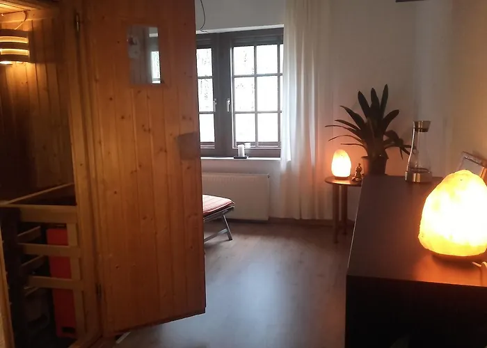 Froschloch בית הארחה *